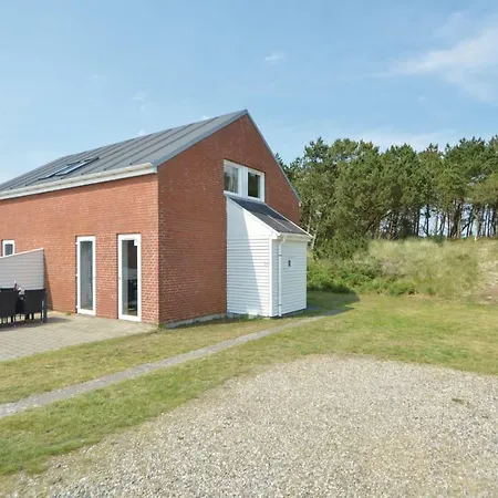 Three-bedroom Holiday In Romo Sønderby